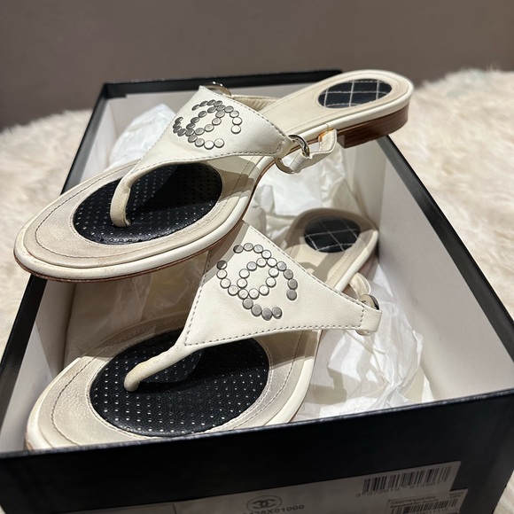 Chanel Sandals 🤍 size 37, worn, original box - Picture 4 of 6